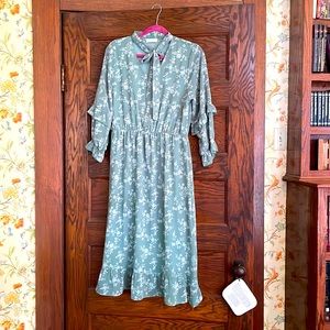 Beautiful, soft green dress with floral print